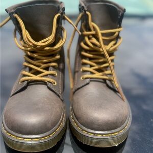 Dr martens 1460 WILDHORSE LEATHER LACE UP BOOTS size 2 J